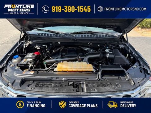 Used 2018 Ford Expedition Limited w/ Equipment Group 302A AWD/4WD image 3