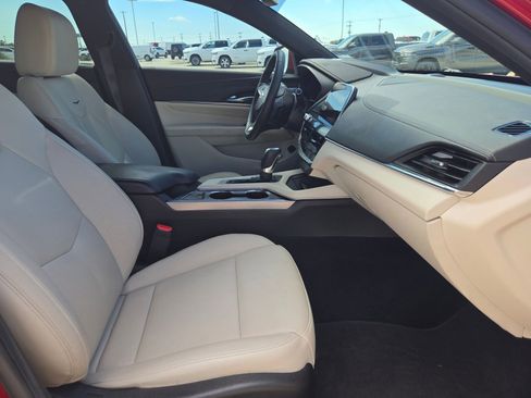 Used 2022 Cadillac CT4 Premium Luxury RWD image 24