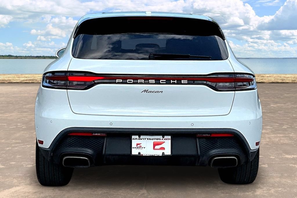 Used 2022 Porsche Macan AWD/4WD image 5