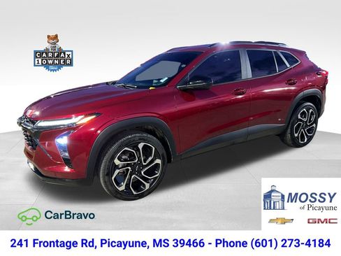 Used 2024 Chevrolet Trax RS w/ Sunroof Package image 1