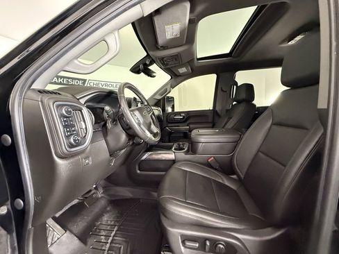 Used 2022 Chevrolet Silverado 2500 LTZ w/ LTZ Plus Package image 28