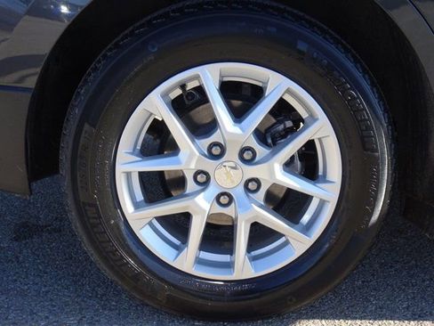 Certified 2023 Chevrolet Equinox LT image 23