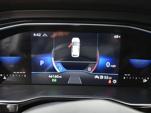 Used 2023 Volkswagen Jetta SE w/ Panoramic Sunroof Package image 21