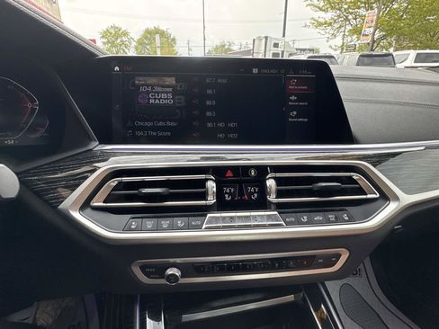 Used 2022 BMW X7 xDrive40i w/ M Sport Package AWD/4WD image 18