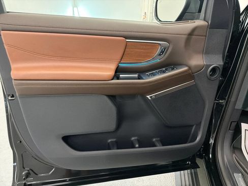 New 2027 Ford Expedition Max King Ranch RWD image 12