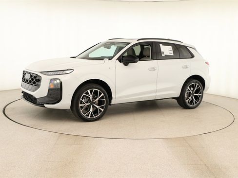 New 2026 Audi Q3 quattro 2.0T image 13