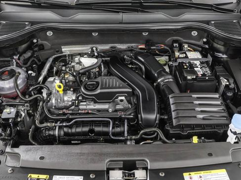 Used 2025 Volkswagen Taos SEL w/ Black Wheel Plus Package image 50