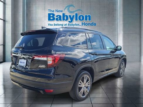 Used 2022 Honda Pilot Sport image 4