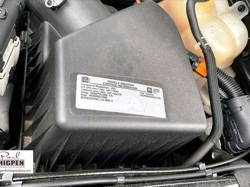 Used 2021 Chevrolet Silverado 1500 RST image 33