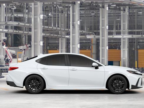 New 2026 Toyota Camry SE image 12