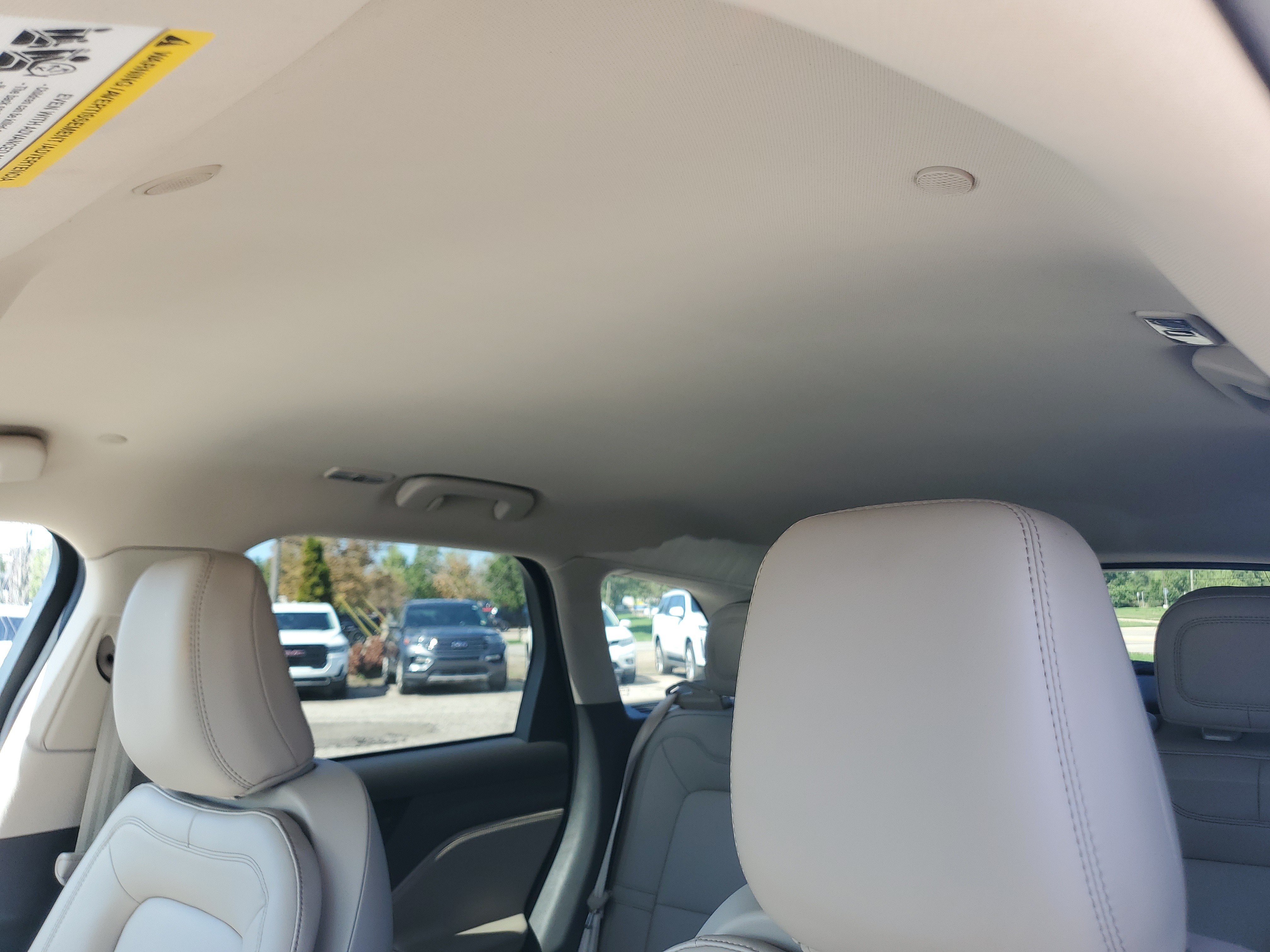 Certified 2023 Lincoln Corsair AWD image 11