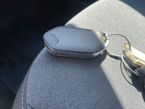 Used 2025 Kia K4 LXS image 22