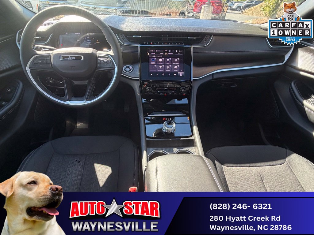 Used 2025 Jeep Grand Cherokee Laredo X w/ Luxury Tech Group I AWD/4WD image 8