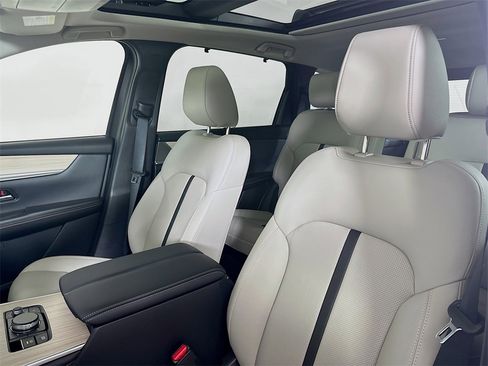 New 2026 MAZDA CX-90 3.3 Turbo w/ Premium Sport Pkg image 8