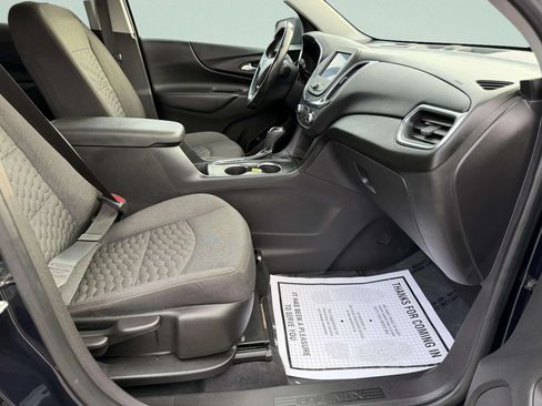 Used 2021 Chevrolet Equinox LT AWD/4WD image 19