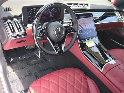 New 2026 Mercedes-Benz S 580 4MATIC Sedan image 4