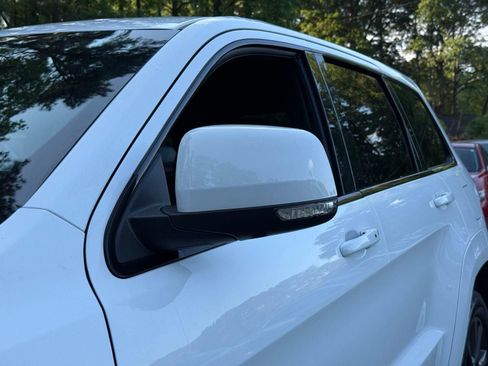 Used 2018 Jeep Grand Cherokee High Altitude RWD image 19