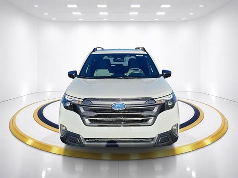 New 2026 Subaru Forester Premium AWD/4WD image 2