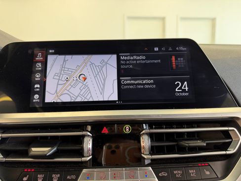 Used 2021 BMW 440i xDrive M440i xDrive w/ Executive Package image 21