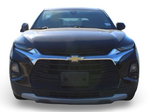 Used 2022 Chevrolet Blazer LT image 2