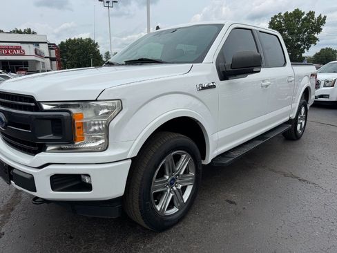 Used 2019 Ford F150 XLT w/ Equipment Group 302A Luxury AWD/4WD image 9