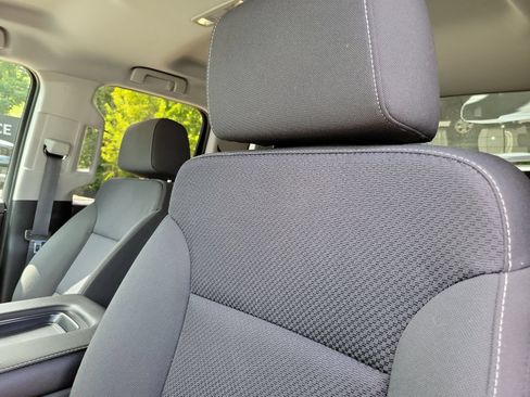 Used 2018 Chevrolet Silverado 1500 LT w/ All Star Edition AWD/4WD image 12