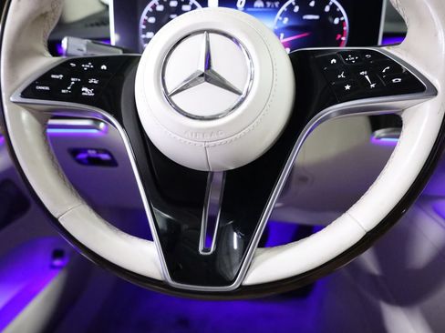 Used 2022 Mercedes-Benz S 580 4MATIC Sedan w/ Rear Seat Package image 42