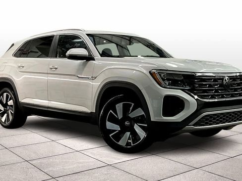 New 2026 Volkswagen Atlas Cross Sport SEL image 2