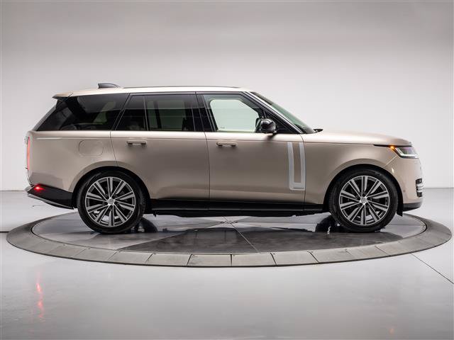 Used 2024 Land Rover Range Rover Autobiography AWD/4WD image 6