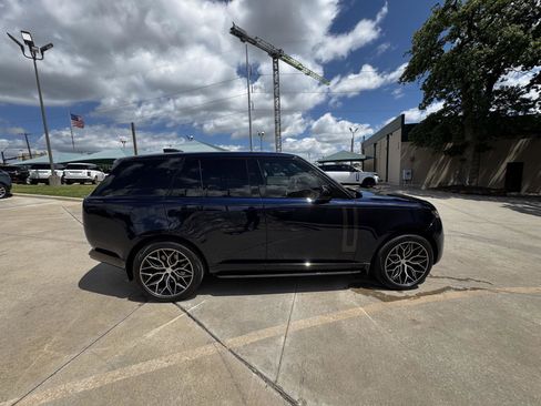 Certified 2023 Land Rover Range Rover SE AWD/4WD image 8