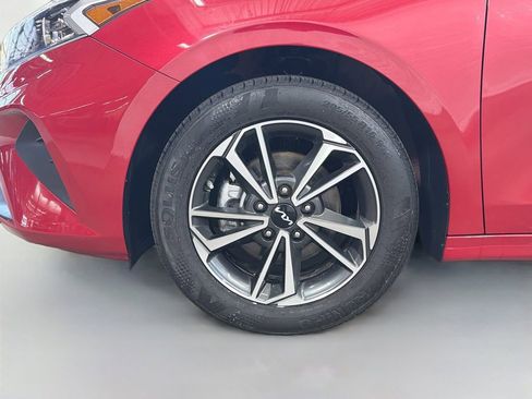 Used 2022 Kia Forte LXS FWD image 30