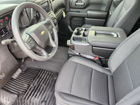 New 2026 Chevrolet Silverado 2500 Custom w/ Custom Value Package image 4