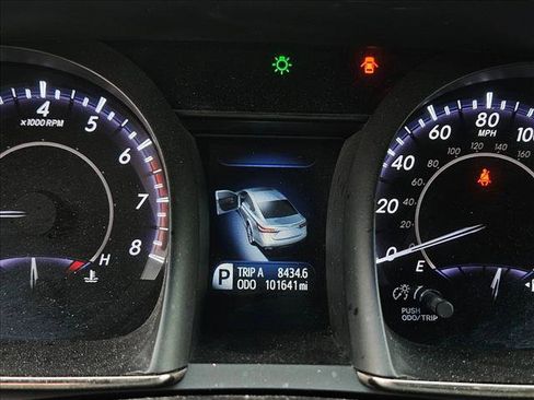 Used 2016 Toyota Avalon XLE Premium image 14