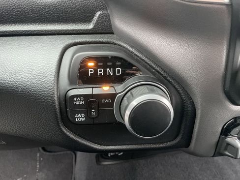 Used 2024 RAM 2500 Big Horn w/ Bed Utility Group image 19