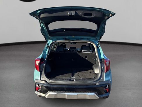 Used 2024 Kia Seltos S image 11