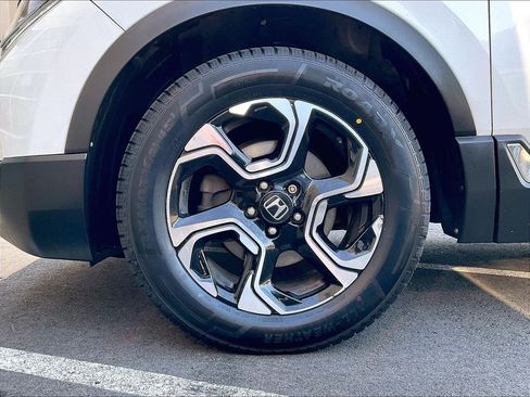 Used 2018 Honda CR-V Touring image 7
