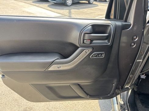 Used 2016 Jeep Wrangler Unlimited Sport w/ Quick Order Package 24S image 14