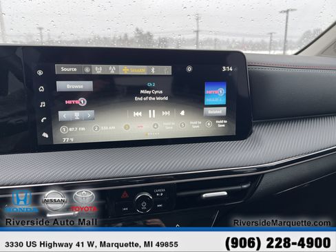 Used 2025 Nissan Kicks SR image 15