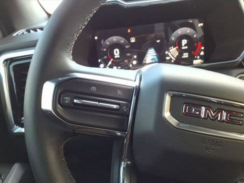 Used 2025 GMC Canyon Elevation w/ Convenience Package image 17