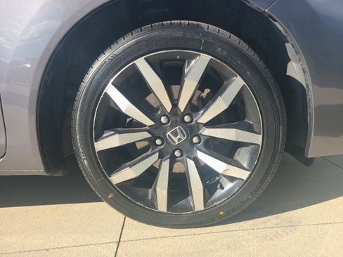 Used 2015 Honda Civic EX-L image 9