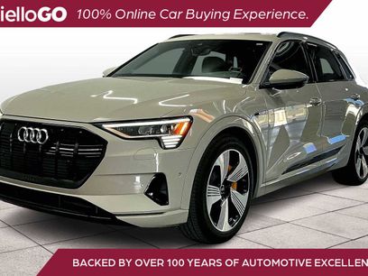 Used 2022 Audi e-tron Premium Plus w/ Premium Plus Package