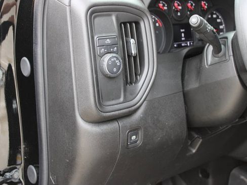 Certified 2025 Chevrolet Silverado 1500 Custom image 22