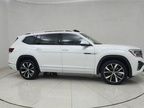 Used 2024 Volkswagen Atlas SEL Premium R-Line image 69