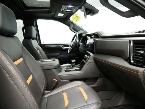 Used 2022 GMC Sierra 1500 AT4 w/ AT4 Preferred Package image 24