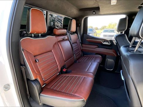 Certified 2025 GMC Sierra 1500 Denali Ultimate image 19