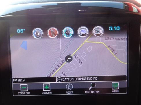 Used 2018 Chevrolet Traverse LT image 9