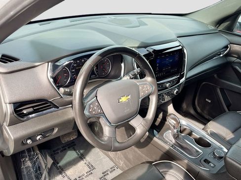 Used 2022 Chevrolet Traverse Premier AWD/4WD image 9