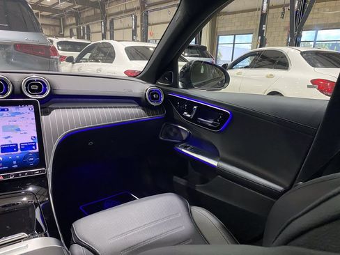 New 2026 Mercedes-Benz GLC 300 image 3