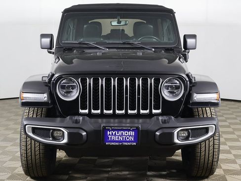 Used 2021 Jeep Wrangler Unlimited Sahara w/ Cold Weather Group image 10