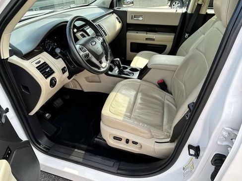 Used 2016 Ford Flex SEL w/ Equipment Group 202A FWD image 16